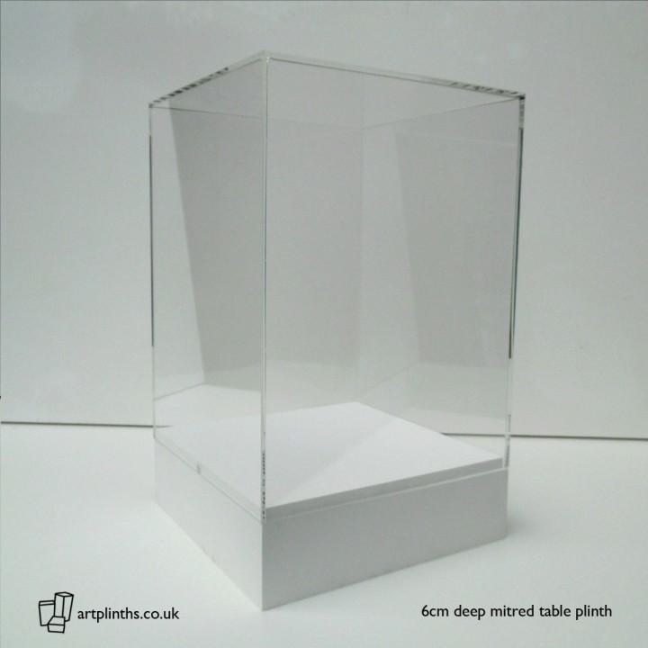 Perspex display case 40x30x30cm Made from Perspex®  branded acrylic