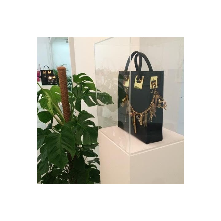 Sophie Hulme artplinths