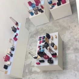 Sophie Hulme artplinths