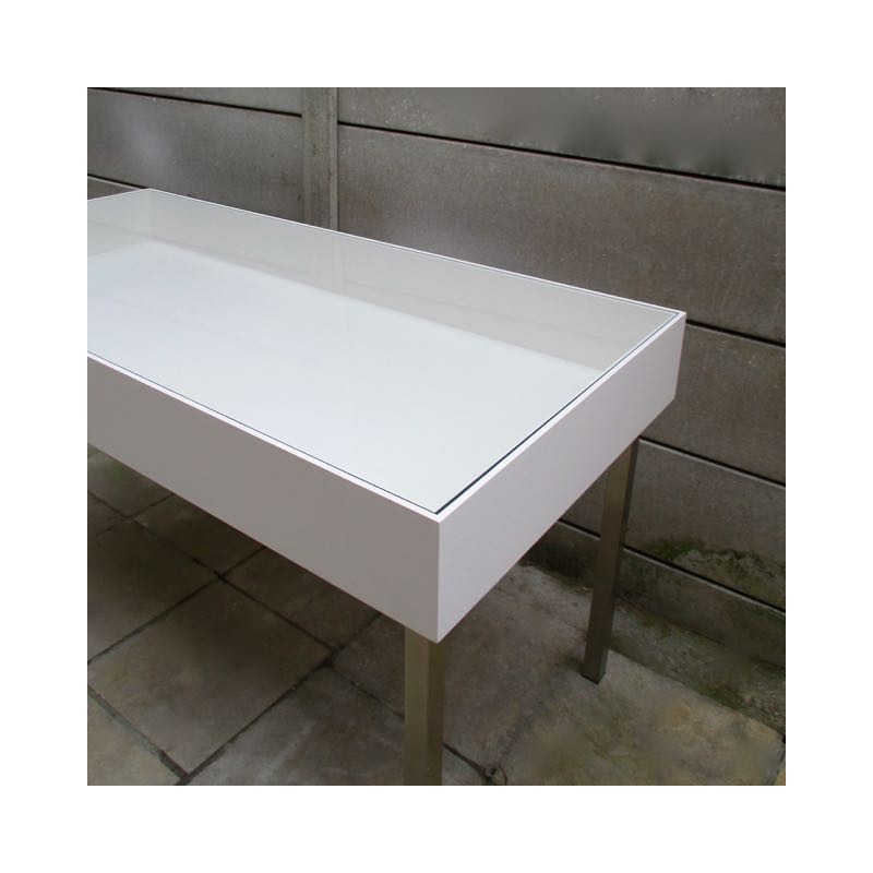 Vitrine HIRE