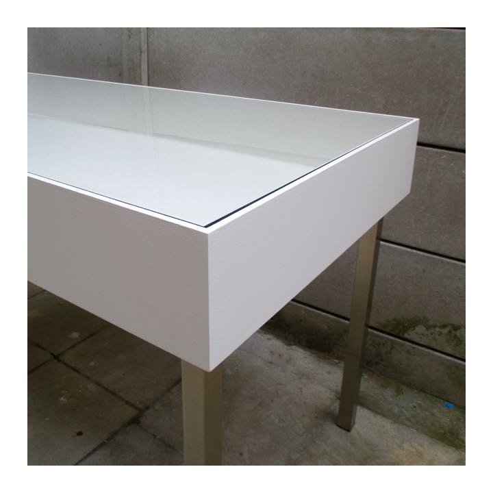 Vitrine HIRE