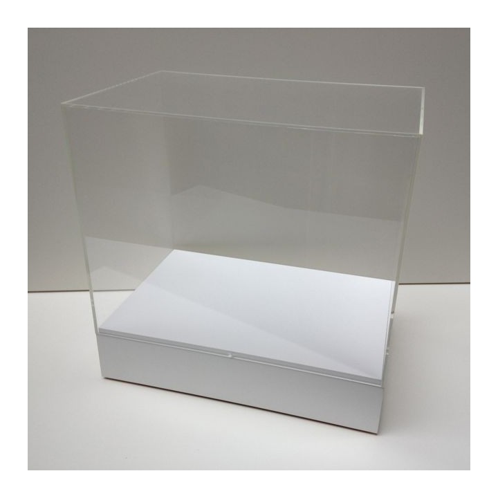 Table top plinth and display case