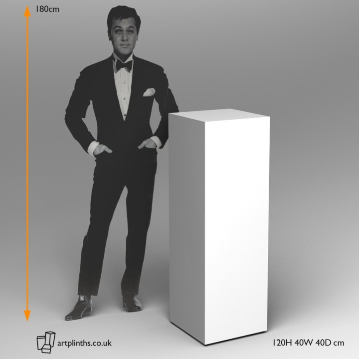120H x 40W x 40D cm